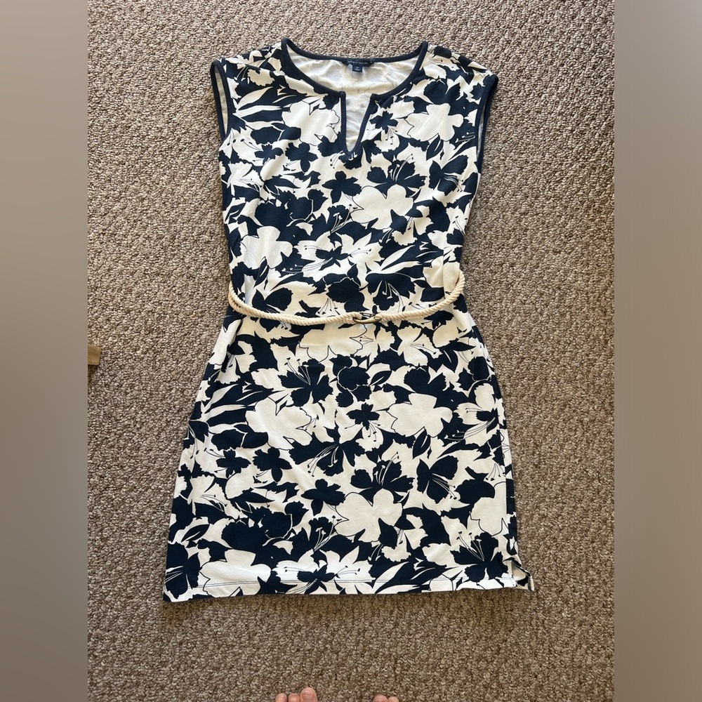 Tommy Hilfiger summer dress, 100% cotton, just above knee, size S, fits 4-6
